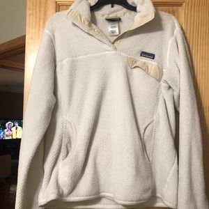 Women’s cream pullover